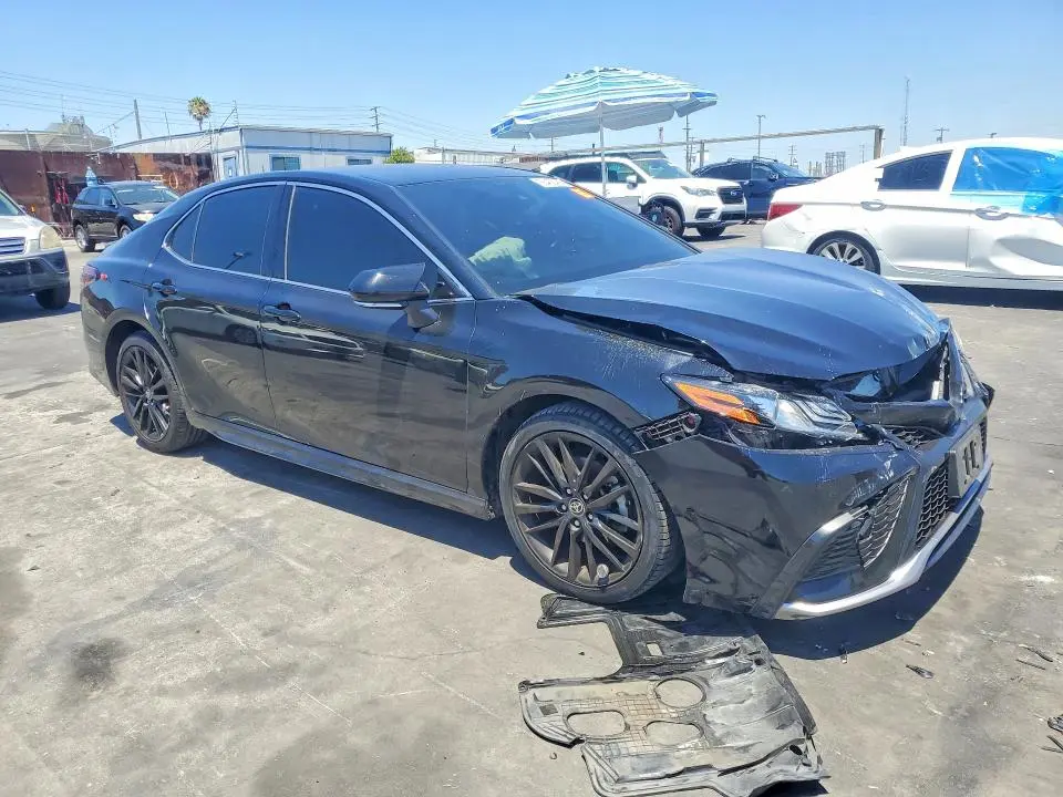 2022 TOYOTA CAMRY XSE  