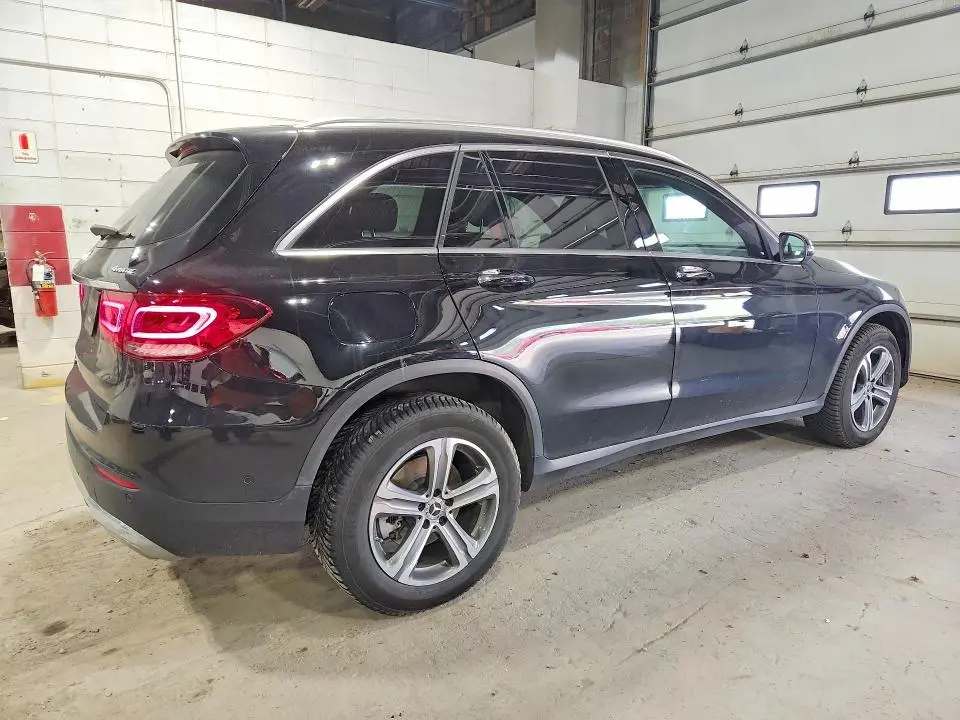 2021 MERCEDES-BENZ GLC 300 4MATIC  