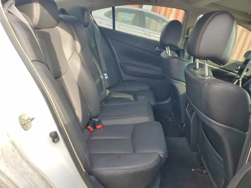 2014 NISSAN MAXIMA S  