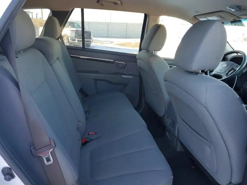 2012 HYUNDAI SANTA FE GLS  