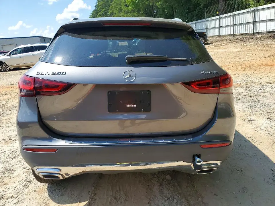 2023 MERCEDES-BENZ GLA 250 4MATIC  