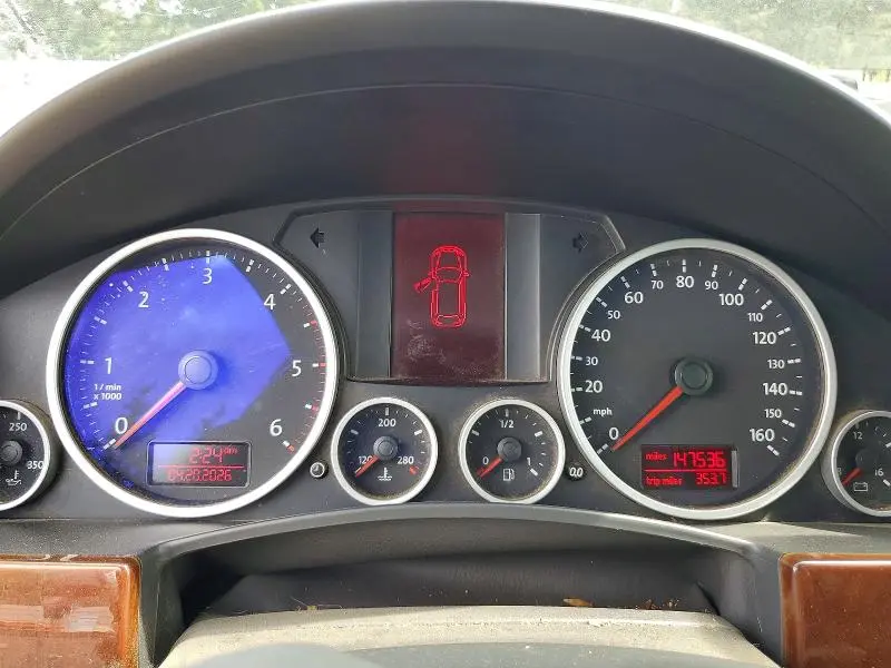 2010 VOLKSWAGEN TOUAREG TDI  