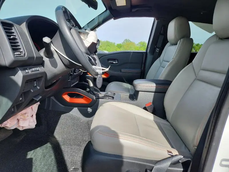 2022 NISSAN FRONTIER PRO-4X  