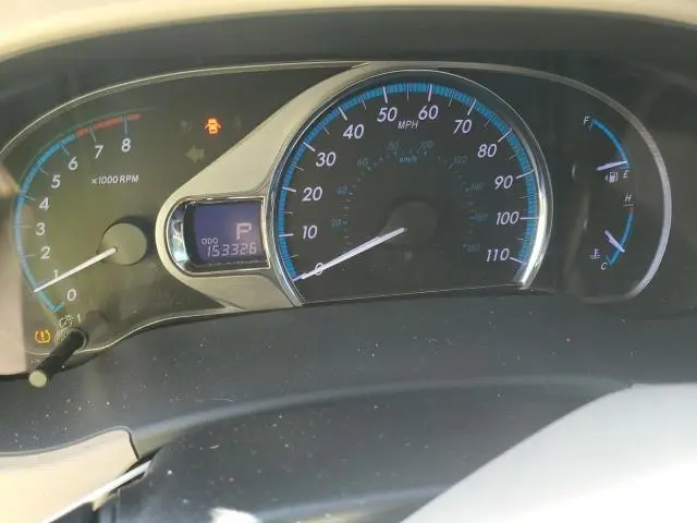 2012 TOYOTA SIENNA XLE  