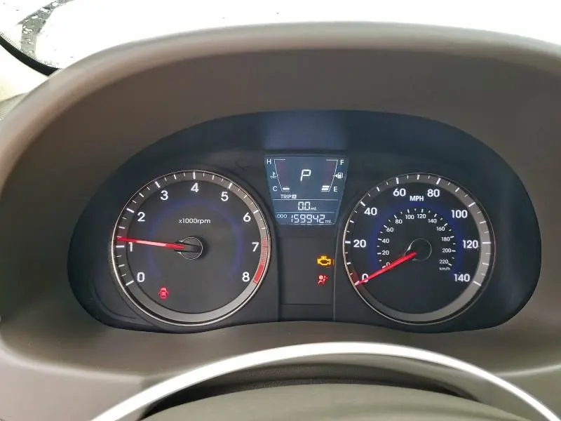 2012 HYUNDAI ACCENT GLS  