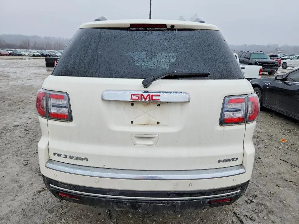 2014 GMC ACADIA SLE  