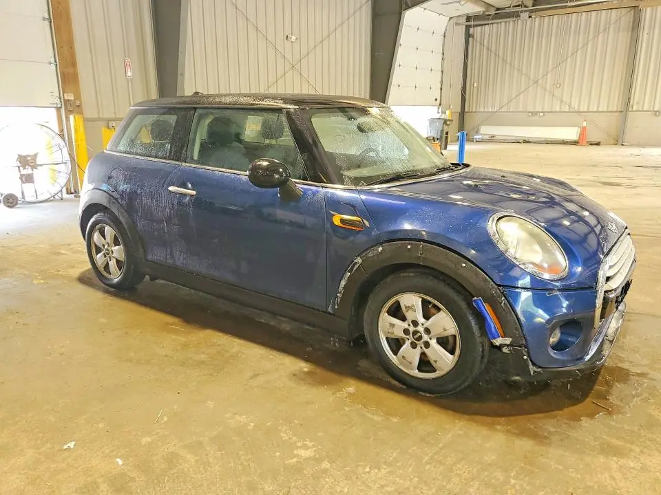 2015 MINI COOPER   