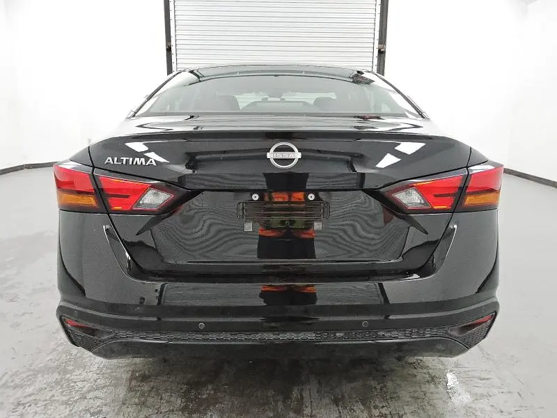 2024 NISSAN ALTIMA S  