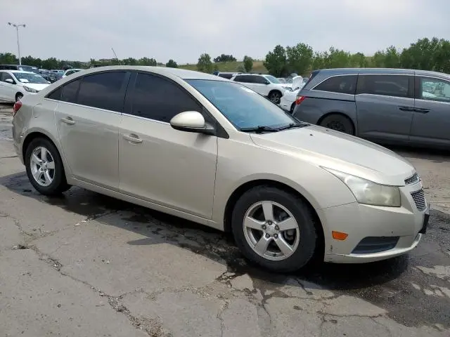 2012 CHEVROLET CRUZE LT  