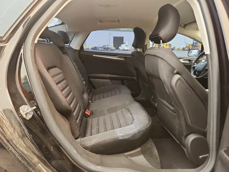 2016 FORD FUSION SE HYBRID  