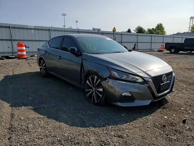 2019 NISSAN ALTIMA SR