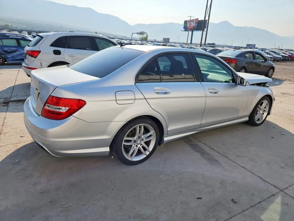 2014 MERCEDES-BENZ C 250  