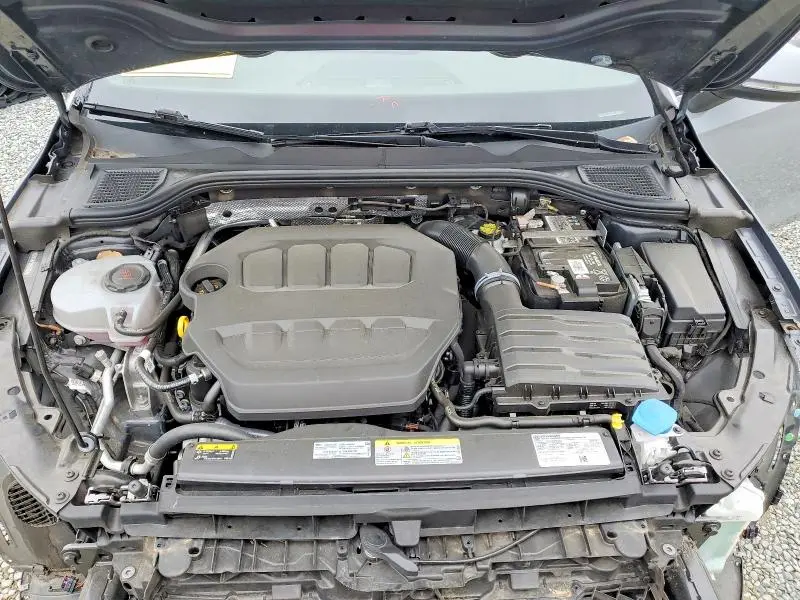 2023 VOLKSWAGEN GTI SE  