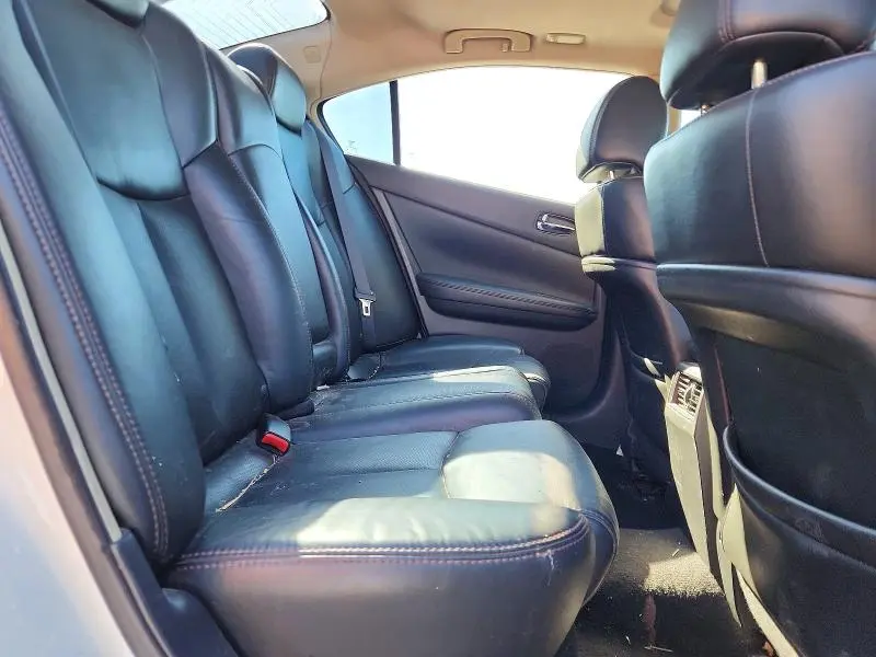 2010 NISSAN MAXIMA 3.5 S  