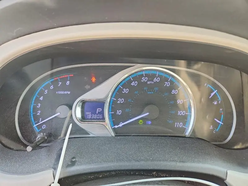 2013 TOYOTA SIENNA XLE 7-PASSENGER  