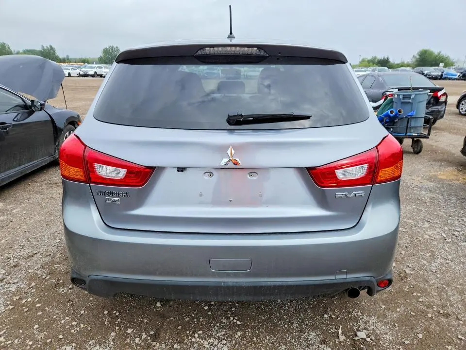 2016 MITSUBISHI RVR SE  