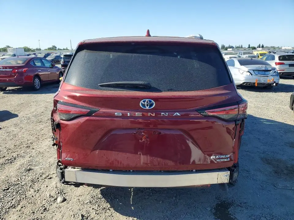 2024 TOYOTA SIENNA PLATINUM 7-PASSENGER  