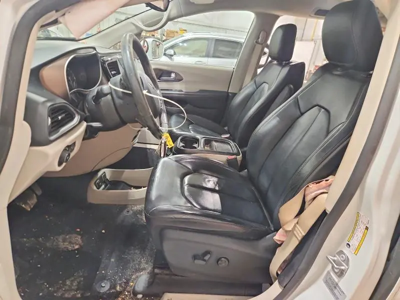 2017 CHRYSLER PACIFICA TOURING L  