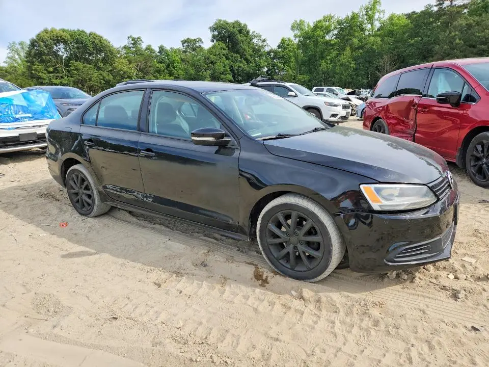 2012 VOLKSWAGEN JETTA BASE  