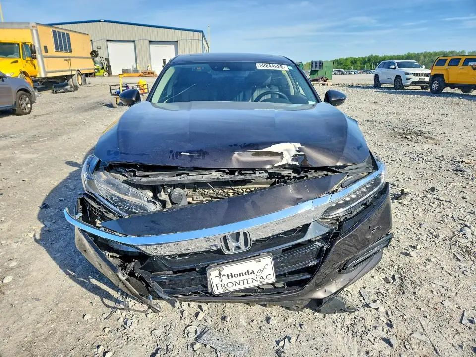 2018 HONDA ACCORD TOURING  