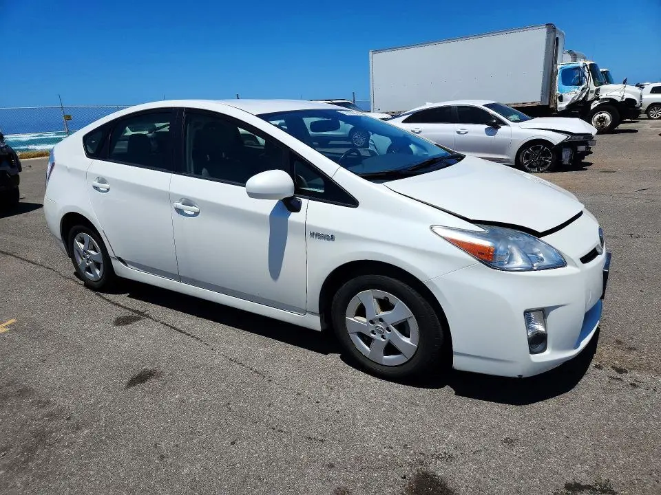 2011 TOYOTA PRIUS ONE  