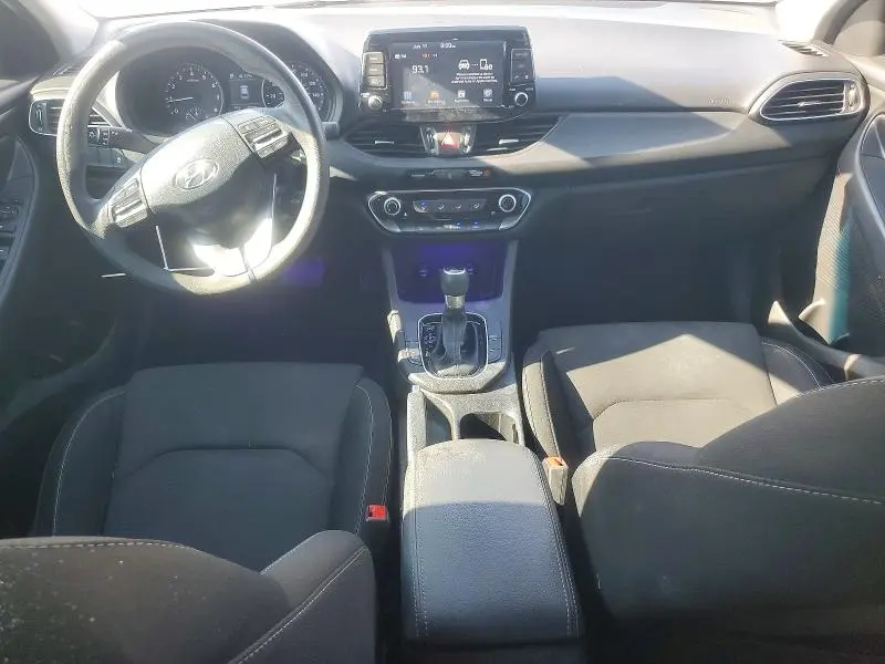 2018 HYUNDAI ELANTRA GT BASE  