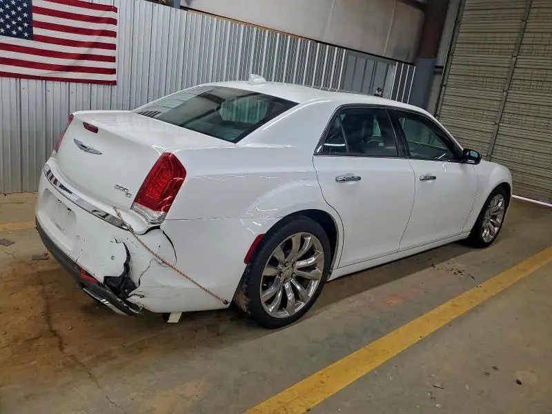 2017 CHRYSLER 300C   