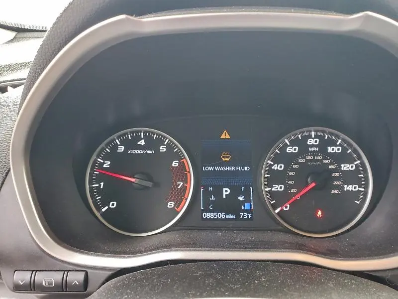 2020 MITSUBISHI ECLIPSE CROSS ES  