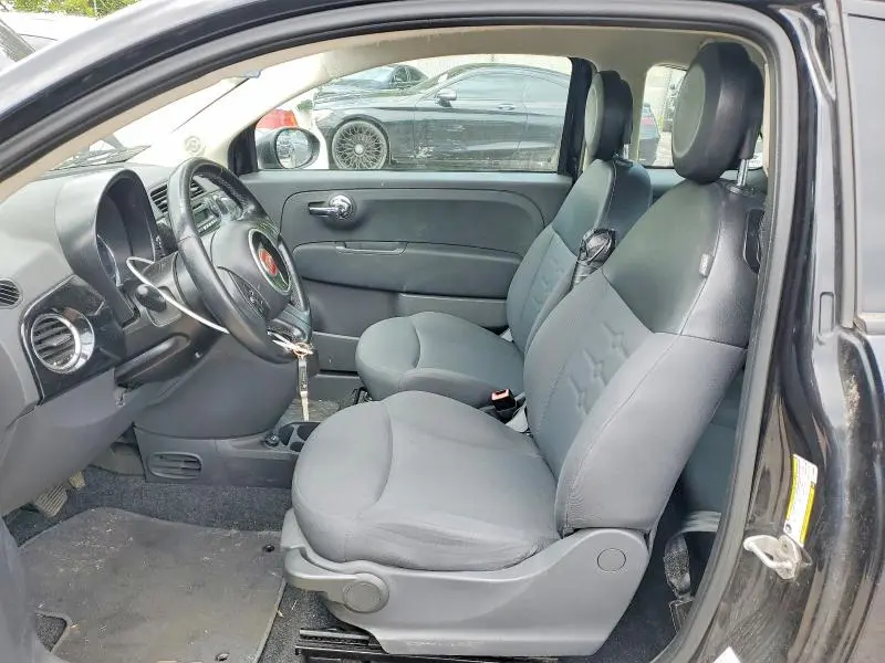 2013 FIAT 500 POP  