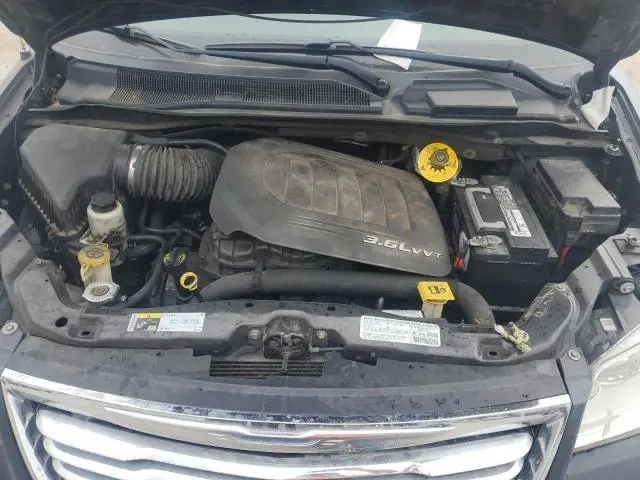 2013 CHRYSLER TOWN & COUNTRY TOURING L  