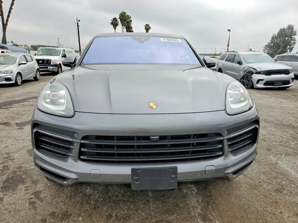 2020 PORSCHE CAYENNE   