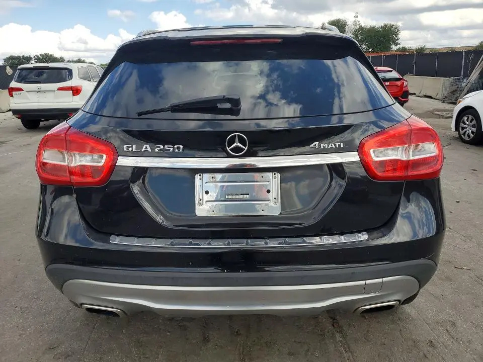 2015 MERCEDES-BENZ GLA 250 4MATIC  