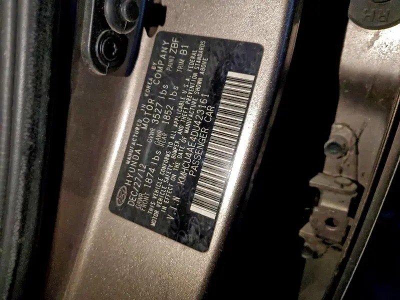 2013 HYUNDAI ACCENT GLS  