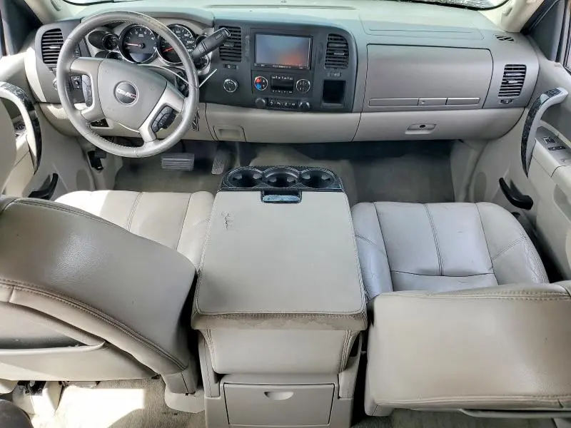 2012 GMC SIERRA K2500 SLE  