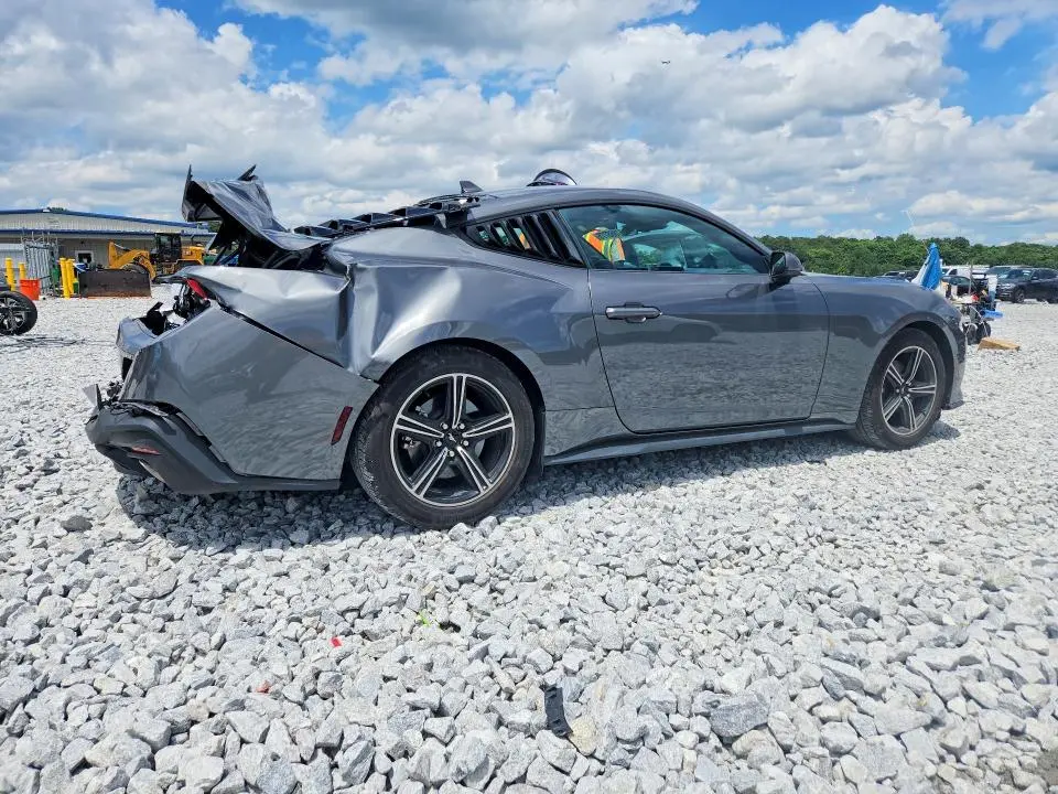 2025 FORD MUSTANG   