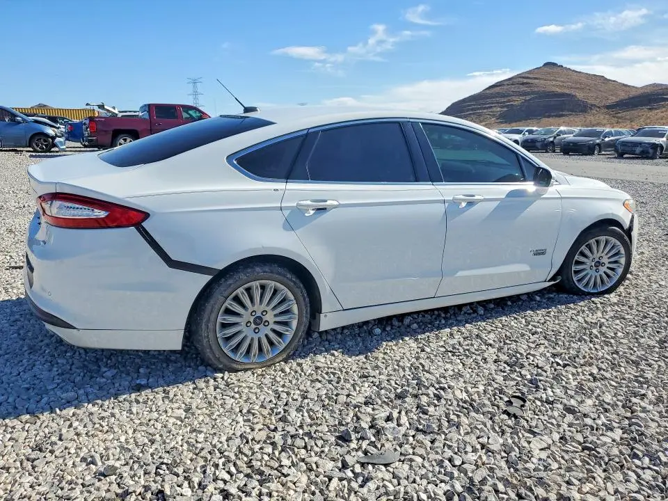 2015 FORD FUSION SE PHEV  