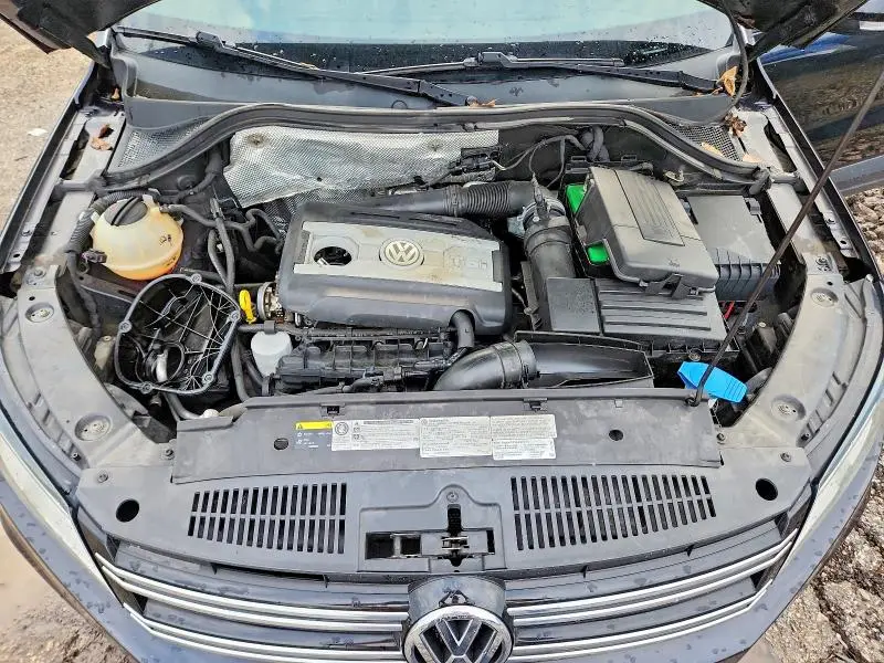 2017 VOLKSWAGEN TIGUAN S  