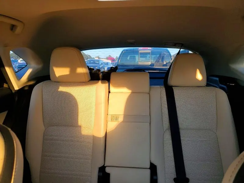 2015 LEXUS NX 200T  