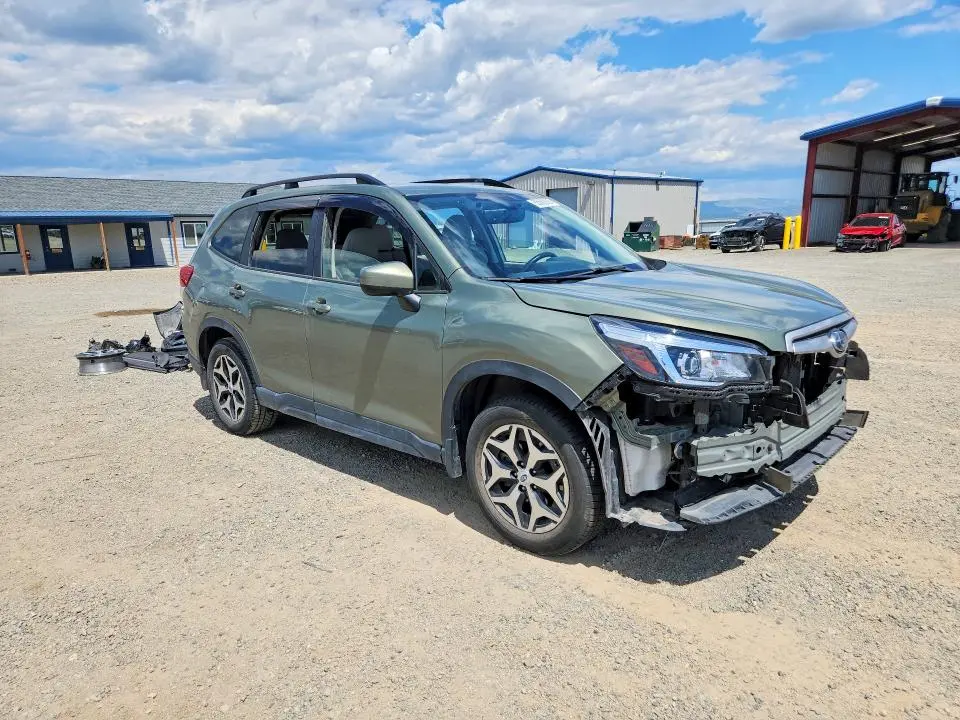 2020 SUBARU FORESTER PREMIUM  