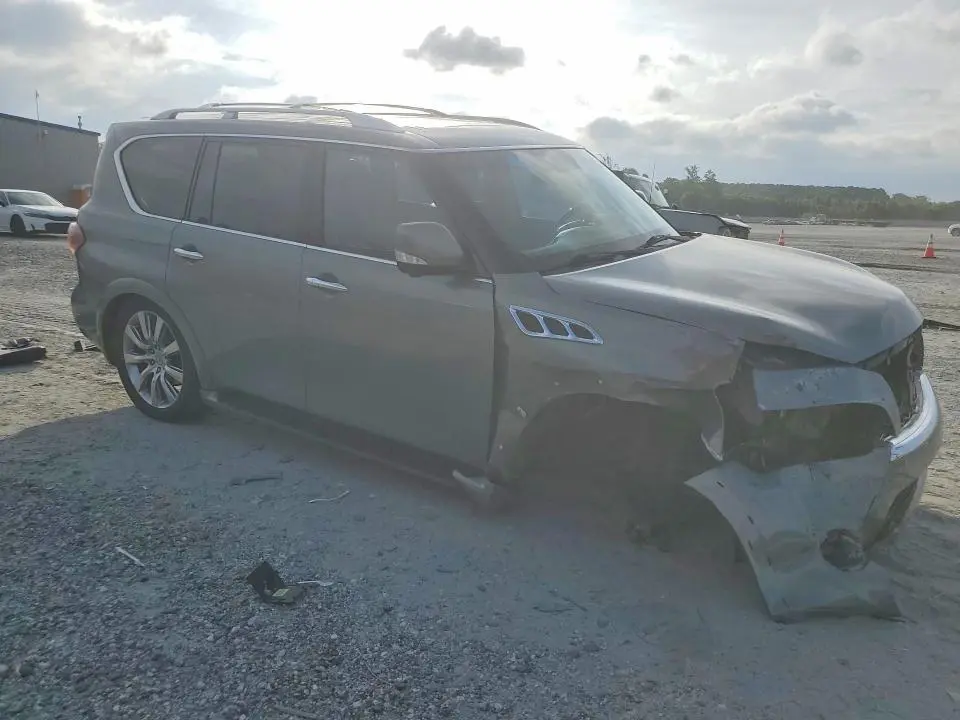 2011 INFINITI QX56 BASE  