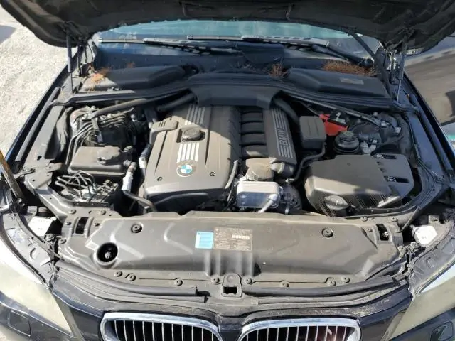 2010 BMW 528 I  