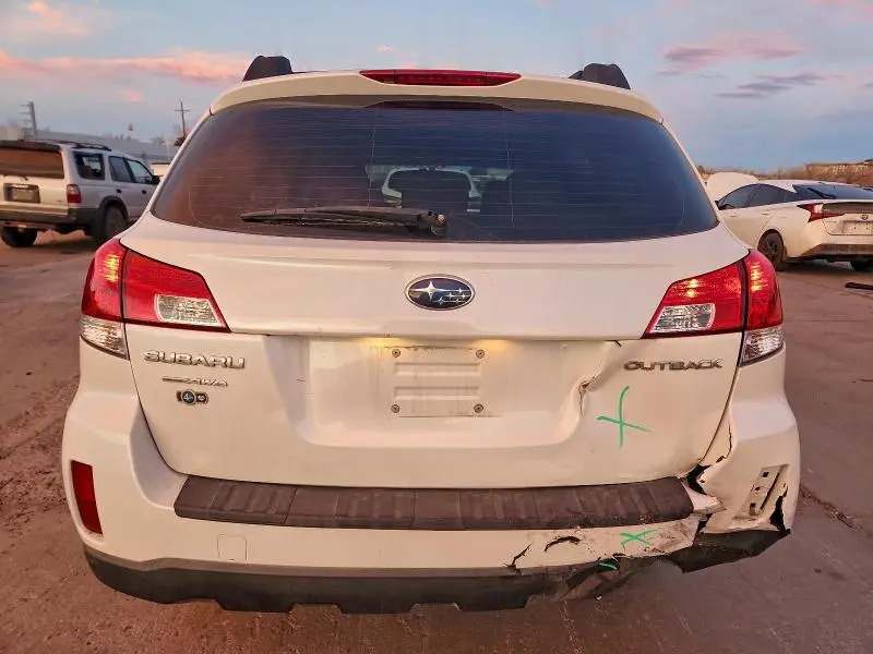 2013 SUBARU OUTBACK 2.5I  