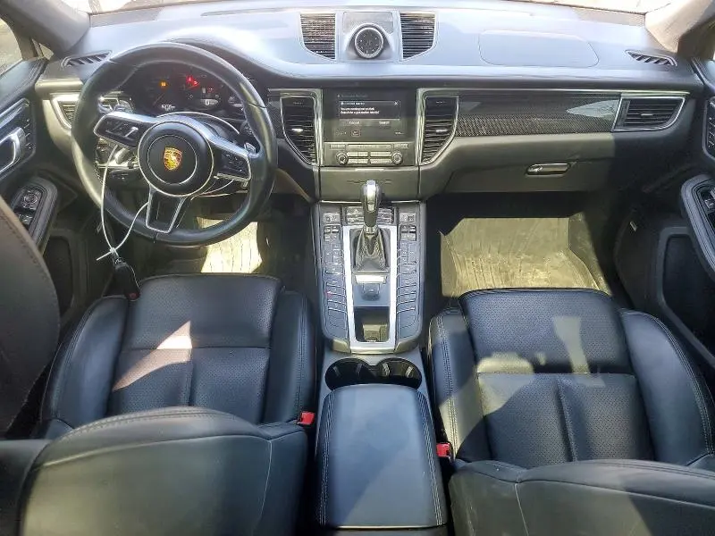 2018 PORSCHE MACAN GTS  