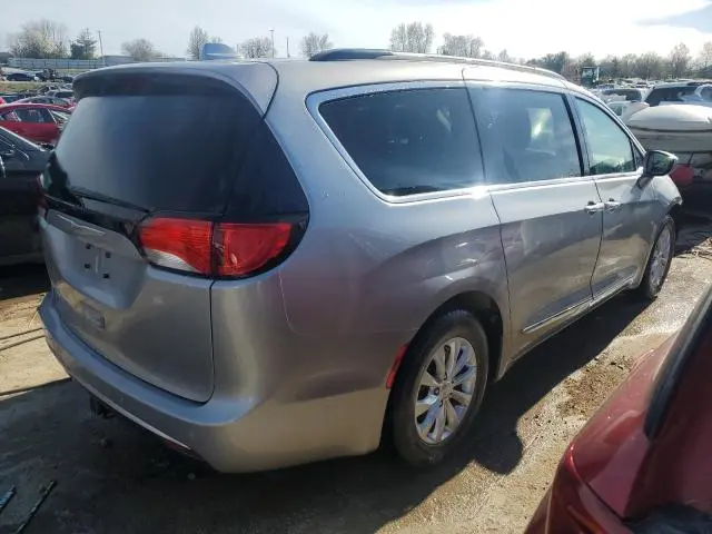2017 CHRYSLER PACIFICA TOURING L  