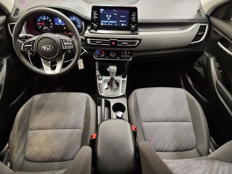 2021 KIA SELTOS LX  