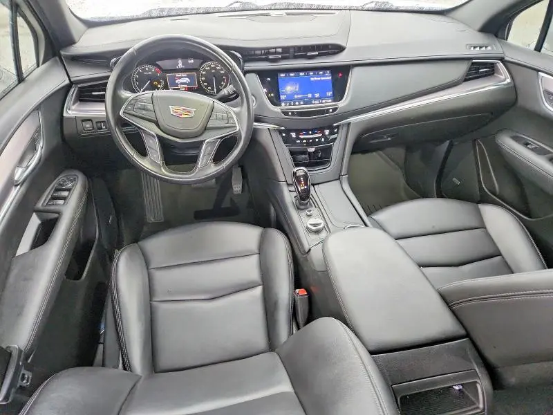 2022 CADILLAC XT5 LUXURY  