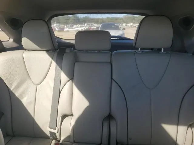 2013 TOYOTA VENZA LE  