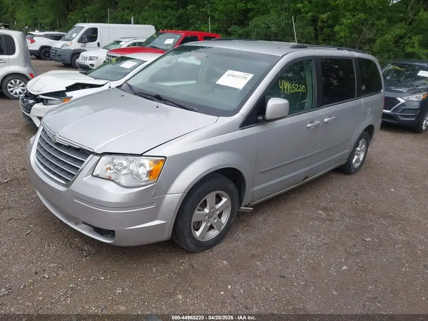 2010 CHRYSLER TOWN & COUNTRY TOURING