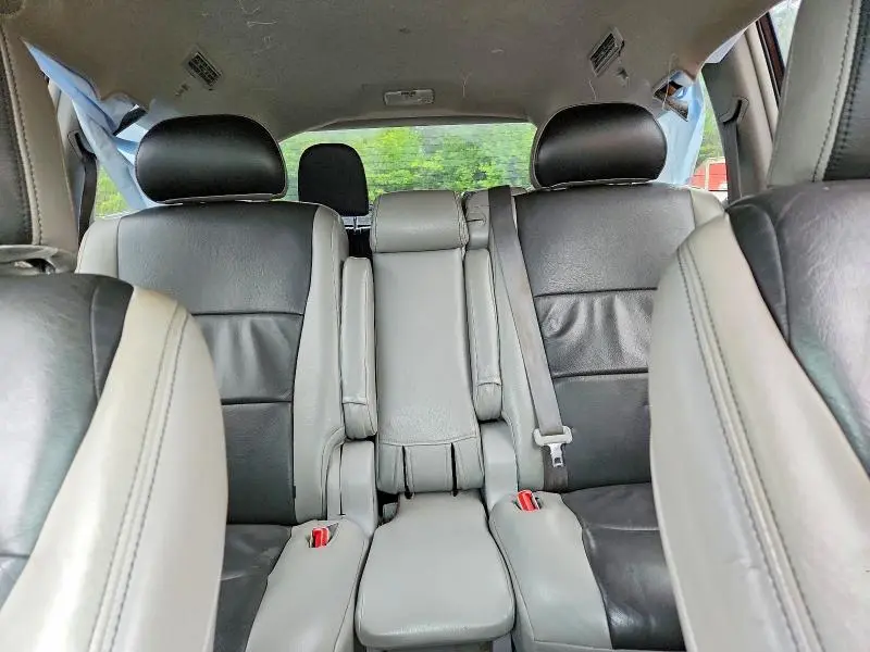 2012 TOYOTA HIGHLANDER BASE  