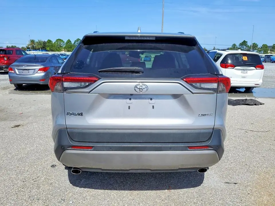 2022 TOYOTA RAV4 LIMITED  